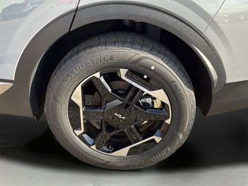 New 2026 Kia Sportage S image 31