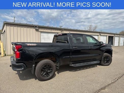 Used 2020 Chevrolet Silverado 1500 Custom Trail Boss w/ Custom Convenience Package AWD/4WD image 4