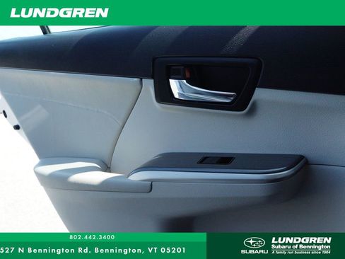 Used 2013 Toyota Camry LE image 19