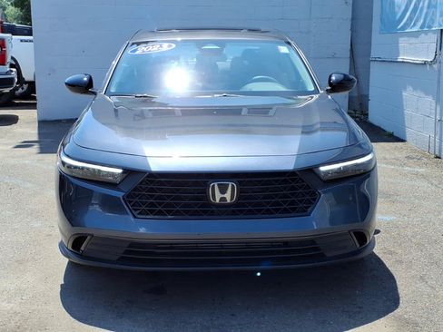 Used 2025 Honda Accord SE image 2