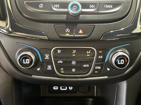 Used 2024 Chevrolet Equinox RS AWD/4WD image 28