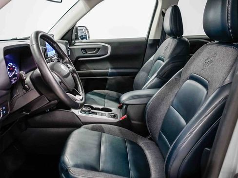 Used 2022 Ford Bronco Sport Outer Banks w/ Tech Package image 16