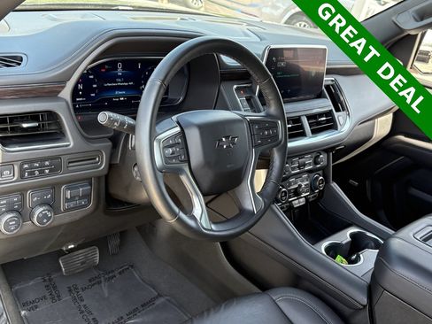 Used 2024 Chevrolet Suburban Z71 w/ Off-Road Capability Package image 15
