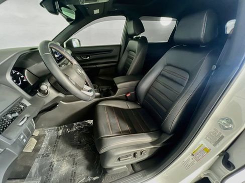 Used 2025 Honda CR-V Sport-L image 10