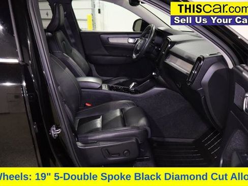 Used 2020 Volvo XC40 T5 Inscription w/ Protection Package Premier AWD/4WD image 29