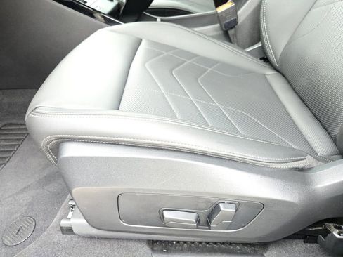 Used 2024 BMW X2 xDrive28i w/ Convenience Package image 28