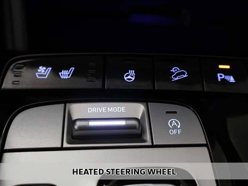 Used 2022 Hyundai Tucson Limited image 11