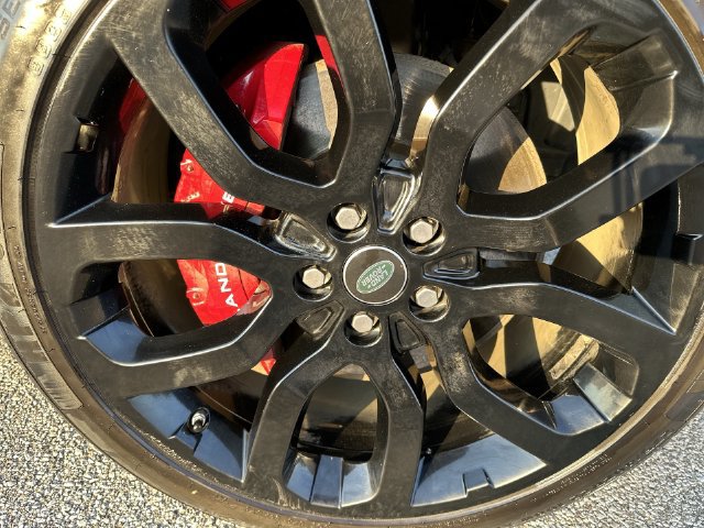 Used 2019 Land Rover Range Rover Sport Supercharged AWD/4WD image 28