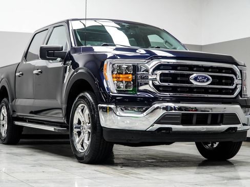 Used 2022 Ford F150 XLT w/ Equipment Group 302A High AWD/4WD image 4