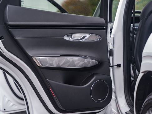 Used 2025 Genesis GV70 3.5T Sport w/ Sport Advanced Package image 36