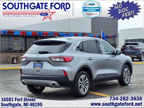 Certified 2022 Ford Escape SEL image 2