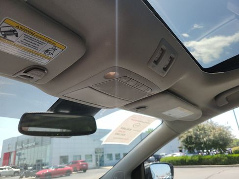 Used 2022 Nissan Murano SL w/ SL Moonroof Package AWD/4WD image 30