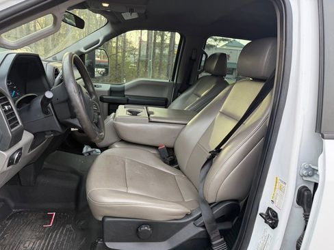 Used 2020 Ford F350 XL w/ Power Equipment Group image 8