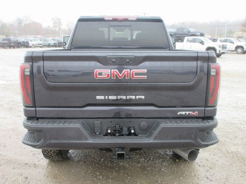 New 2026 GMC Sierra 2500 AT4 w/ AT4 Premium Plus Package image 6