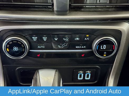 Used 2020 Ford EcoSport SE w/ SE Convenience Package image 19