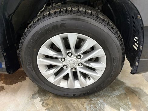 Used 2019 Lexus GX 460 Premium w/ Premium Package image 20