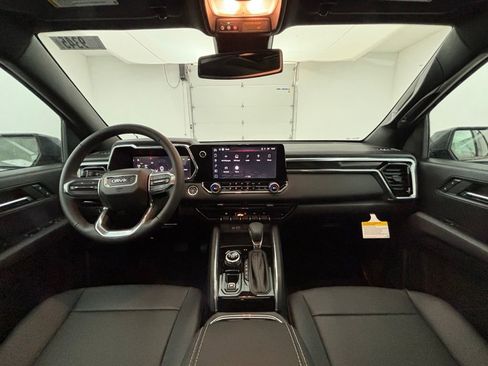 New 2026 GMC Canyon Elevation w/ Convenience Package image 2