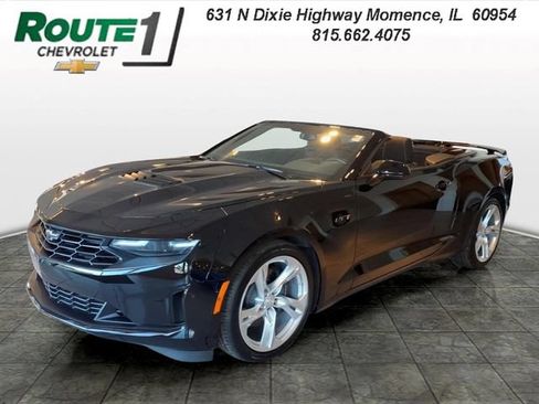 Used 2023 Chevrolet Camaro LT w/ Technology Package RWD image 1