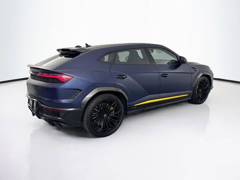 Used 2025 Lamborghini Urus SE AWD/4WD image 5