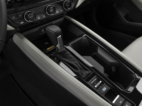 Used 2023 Honda Accord Touring image 27