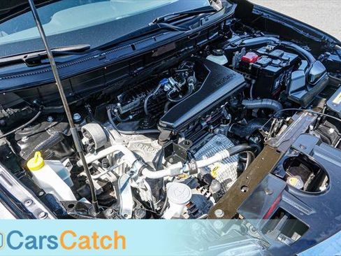 Used 2018 Nissan Rogue S image 39