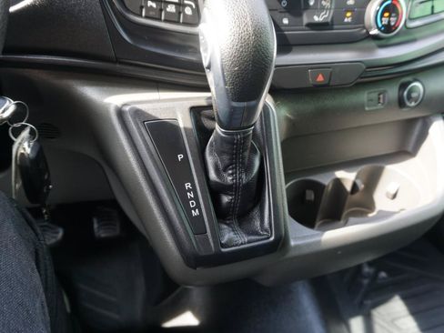 Used 2022 Ford Transit 350 Medium Roof RWD image 21