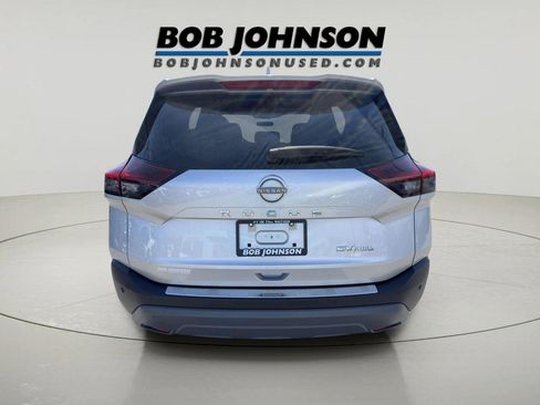 Used 2023 Nissan Rogue SV AWD/4WD image 4