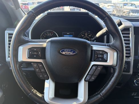 Used 2016 Ford F150 Lariat image 14
