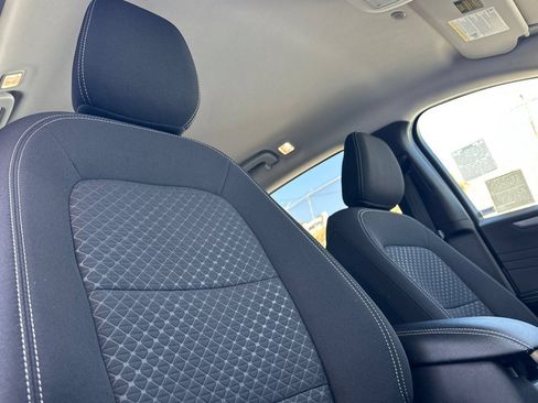 Used 2023 Ford Escape Active w/ Tech Pack #2 FWD image 17