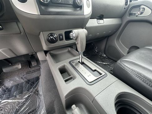 Used 2019 Nissan Frontier SV AWD/4WD image 47