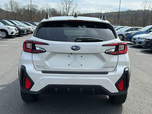 Certified 2024 Subaru Crosstrek 2.0i Premium image 5