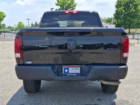 Used 2024 RAM 1500 Warlock AWD/4WD image 10