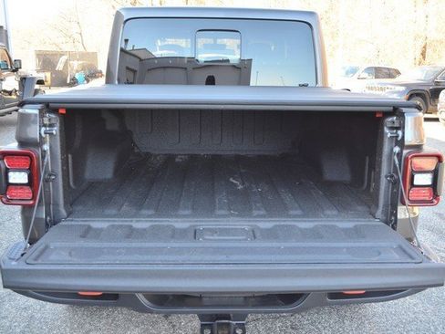 Used 2023 Jeep Gladiator Mojave w/ LED Lighting Group image 38