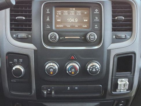 Used 2017 RAM 2500 Tradesman w/ Protection Group AWD/4WD image 17