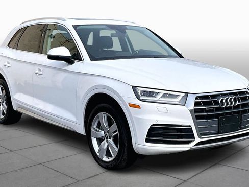 Used 2019 Audi Q5 2.0T Premium Plus image 2