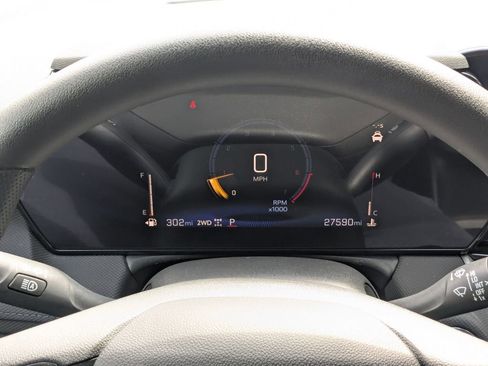 Used 2025 Chevrolet TrailBlazer LT image 16