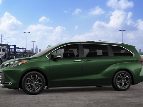 New 2026 Toyota Sienna Platinum image 3