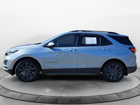 Used 2024 Chevrolet Equinox RS FWD image 4