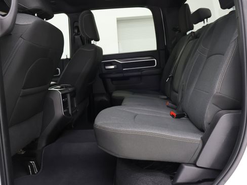 Used 2024 RAM 3500 Big Horn w/ Sport Appearance Package image 9