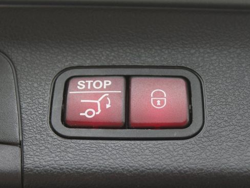 Used 2020 Mercedes-Benz GLS 450 4MATIC image 11