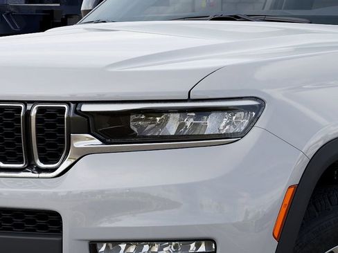 New 2025 Jeep Grand Cherokee L Limited w/ Luxury Tech Group II AWD/4WD image 10