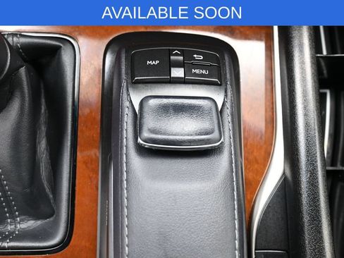 Used 2016 Lexus LX 570 4WD w/ Luxury Package image 30