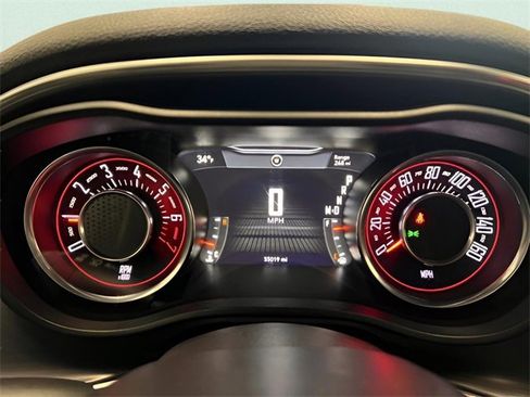 Used 2016 Dodge Challenger SXT w/ Sound Group image 22