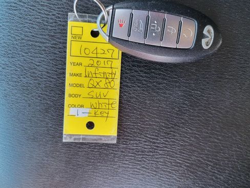 Used 2017 INFINITI QX80 2WD image 26