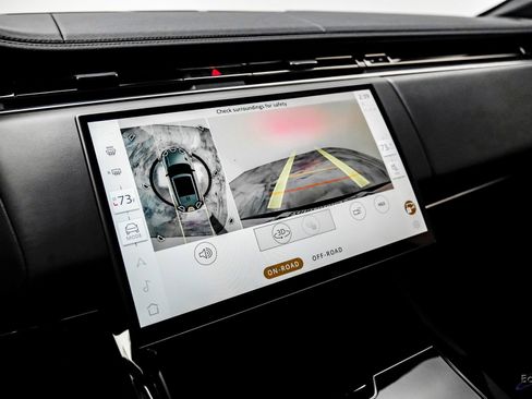 Used 2025 Land Rover Range Rover Sport Dynamic SE image 54