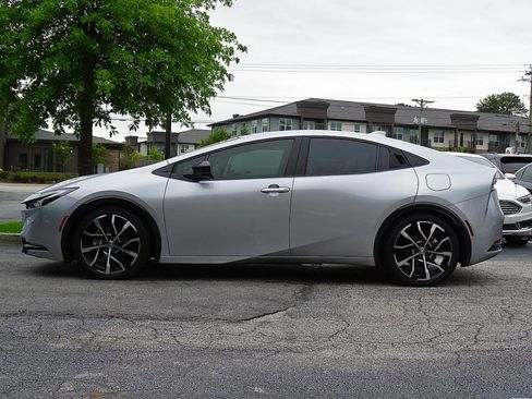 Used 2023 Toyota Prius Prime FWD image 8