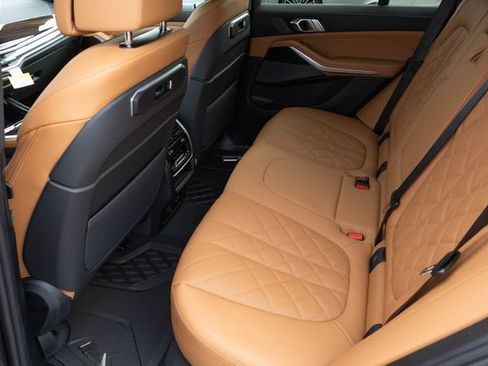 New 2026 BMW X5 xDrive50e w/ Climate Comfort Package image 17