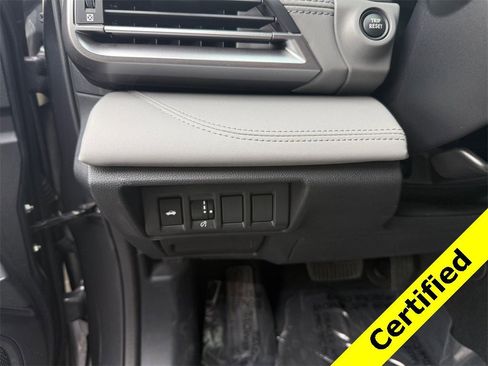 Used 2022 Subaru Legacy Limited image 18