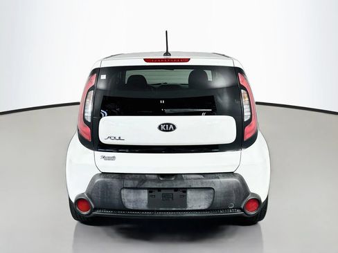 Used 2016 Kia Soul FWD image 6
