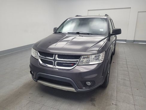 Used 2017 Dodge Journey SXT w/ Safe & Sound Group FWD image 15